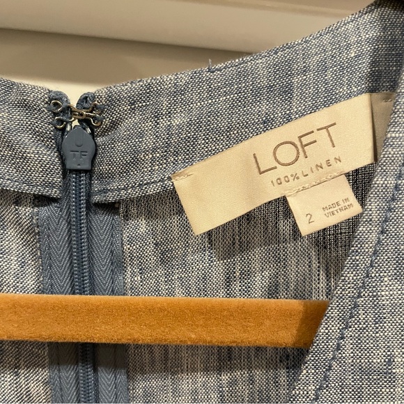 LOFT Chambray Linen Pocket Sheath Dress | Size 2 - Picture 4 of 12